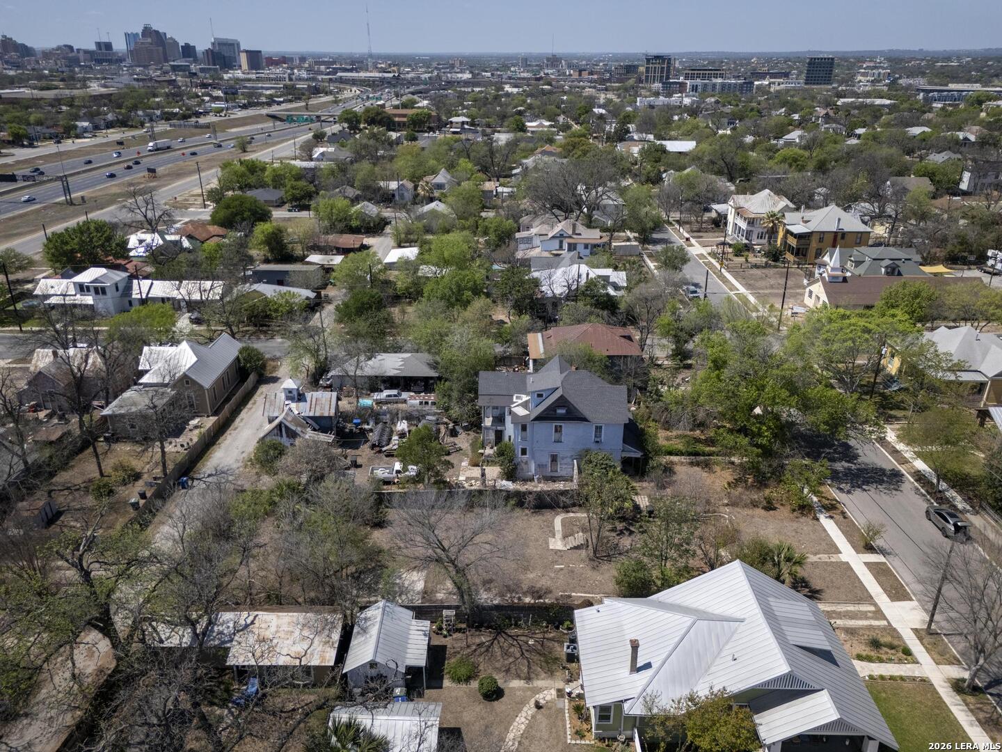 main property photo 38