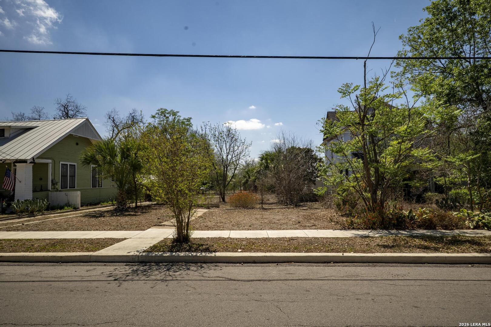 main property photo 5