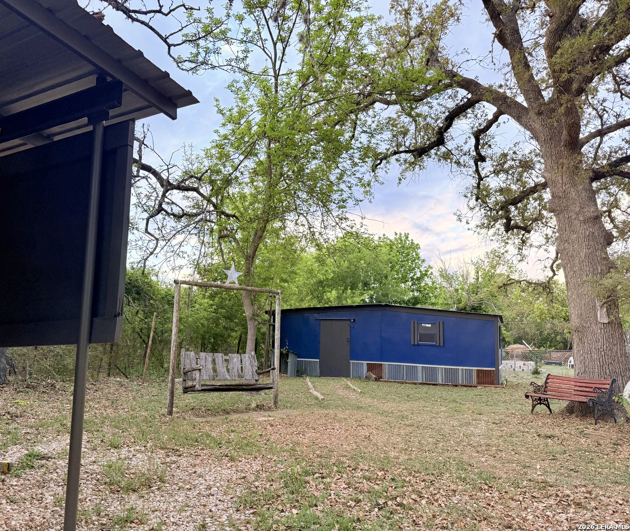 main property photo 23