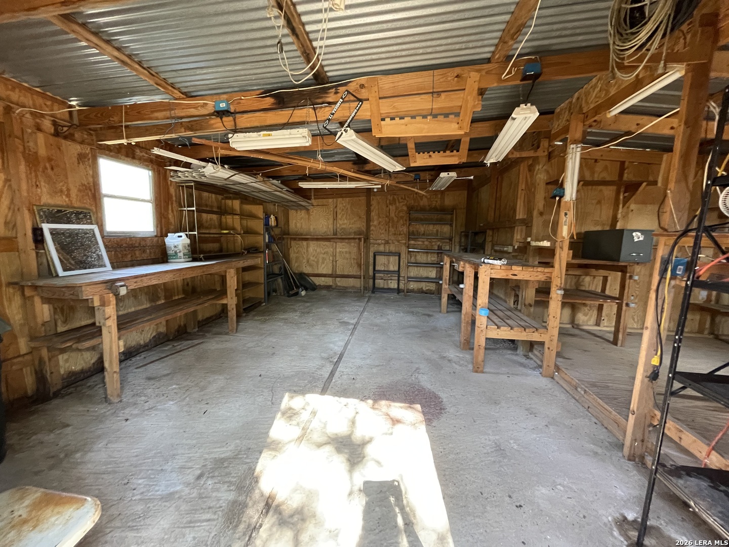 main property photo 26