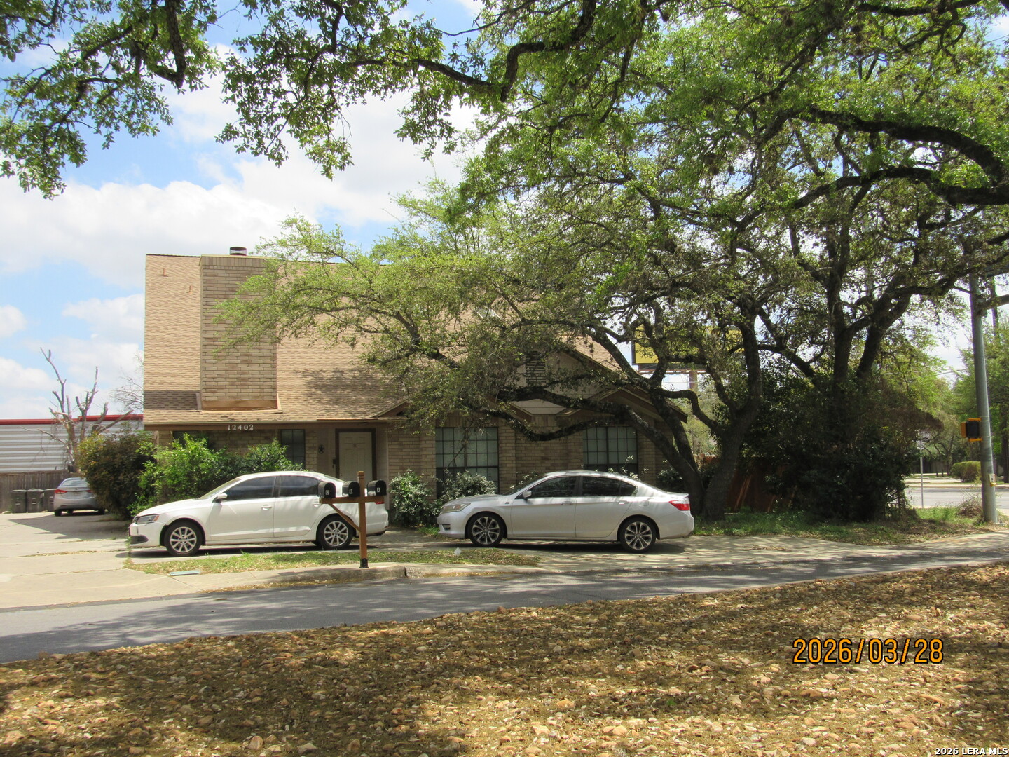 main property photo 12