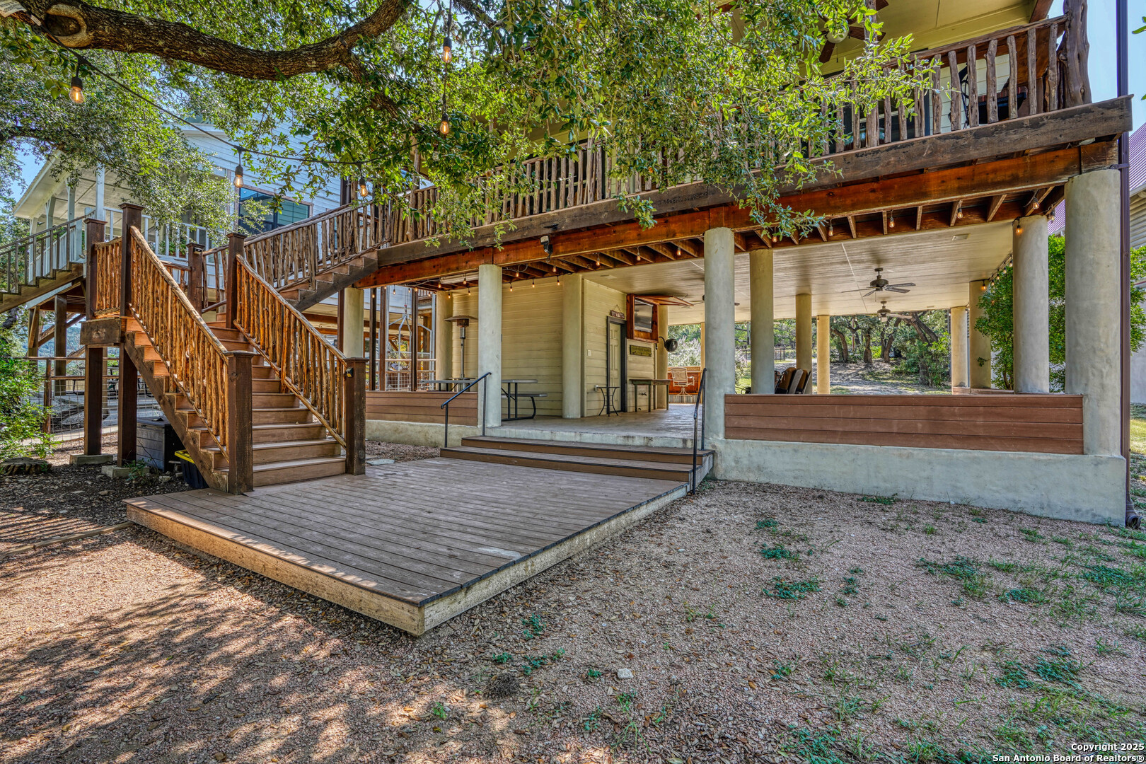 main property photo 27