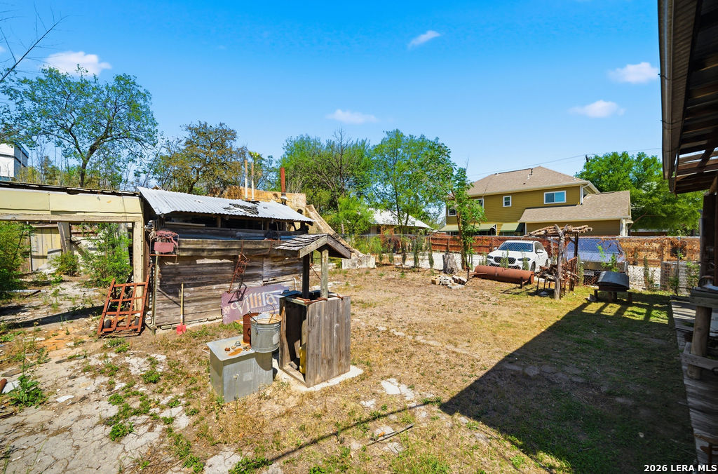 main property photo 23