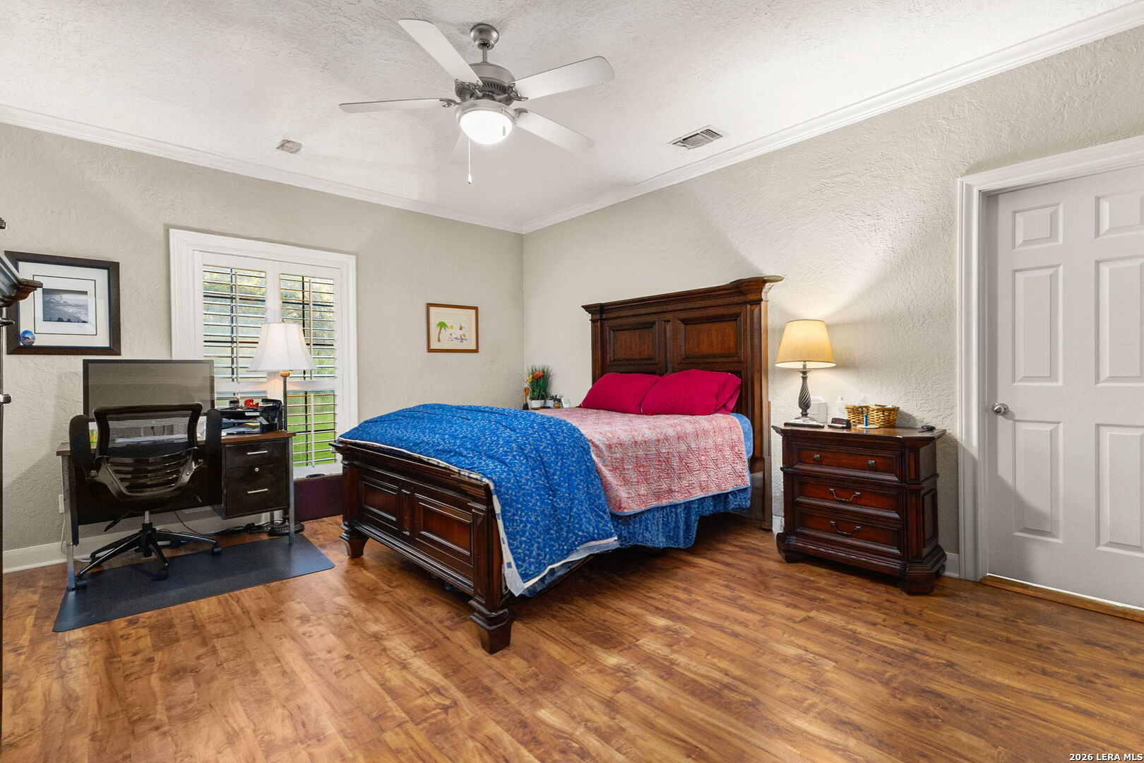 main property photo 20