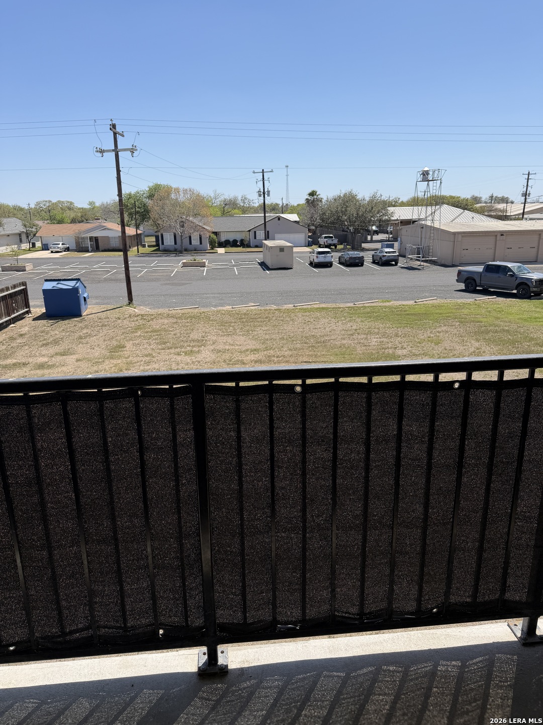 main property photo 33