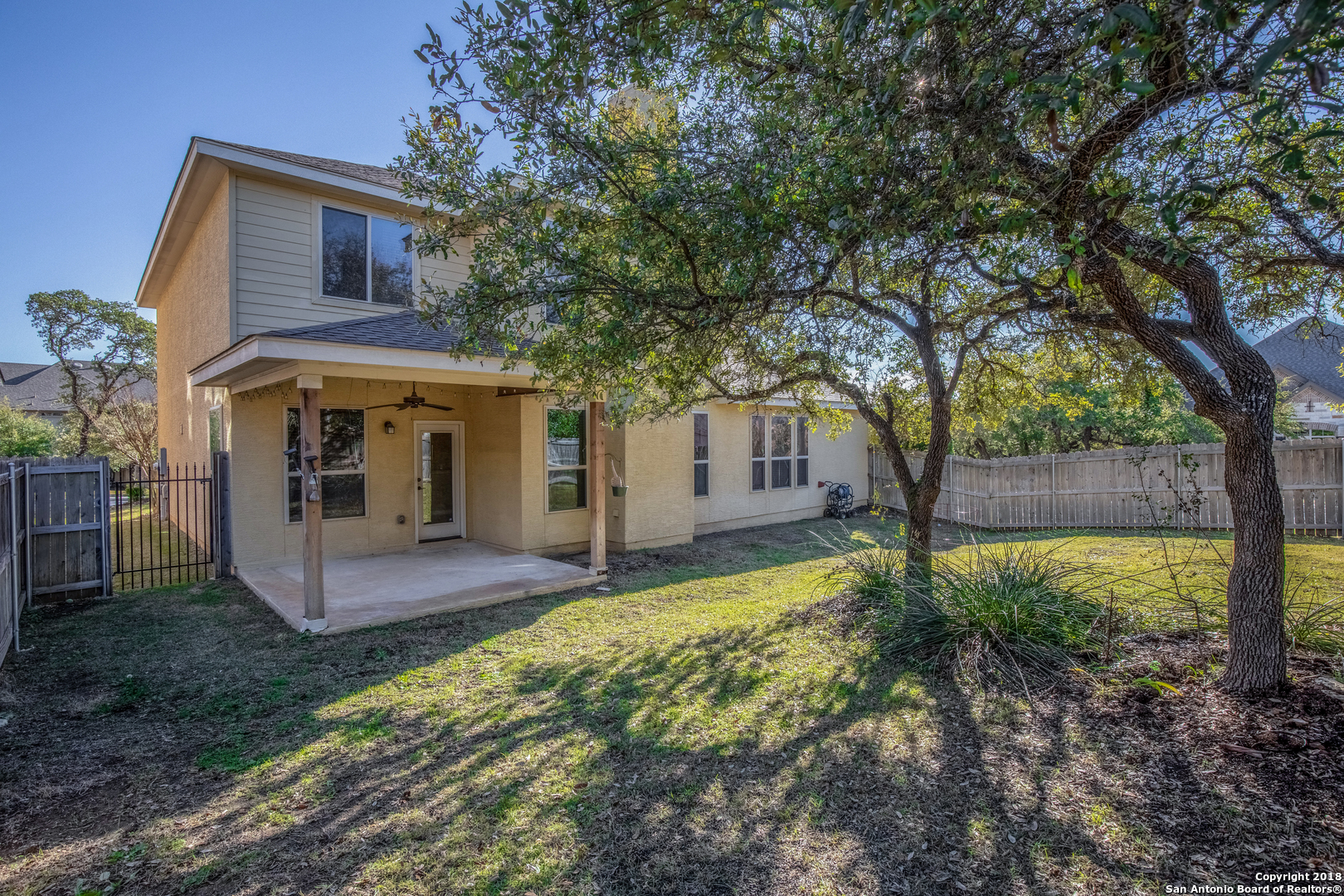 main property photo 23