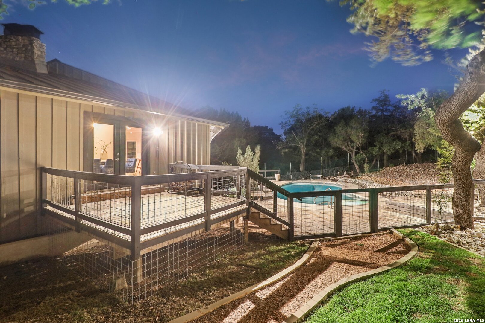 main property photo 49