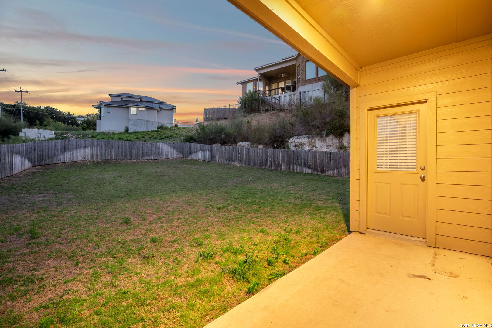 main property photo 29