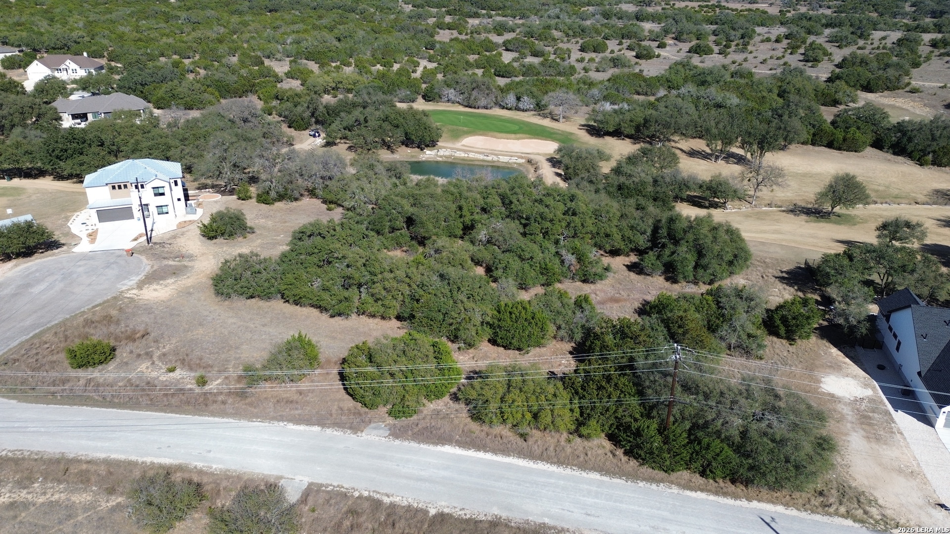 main property photo 19