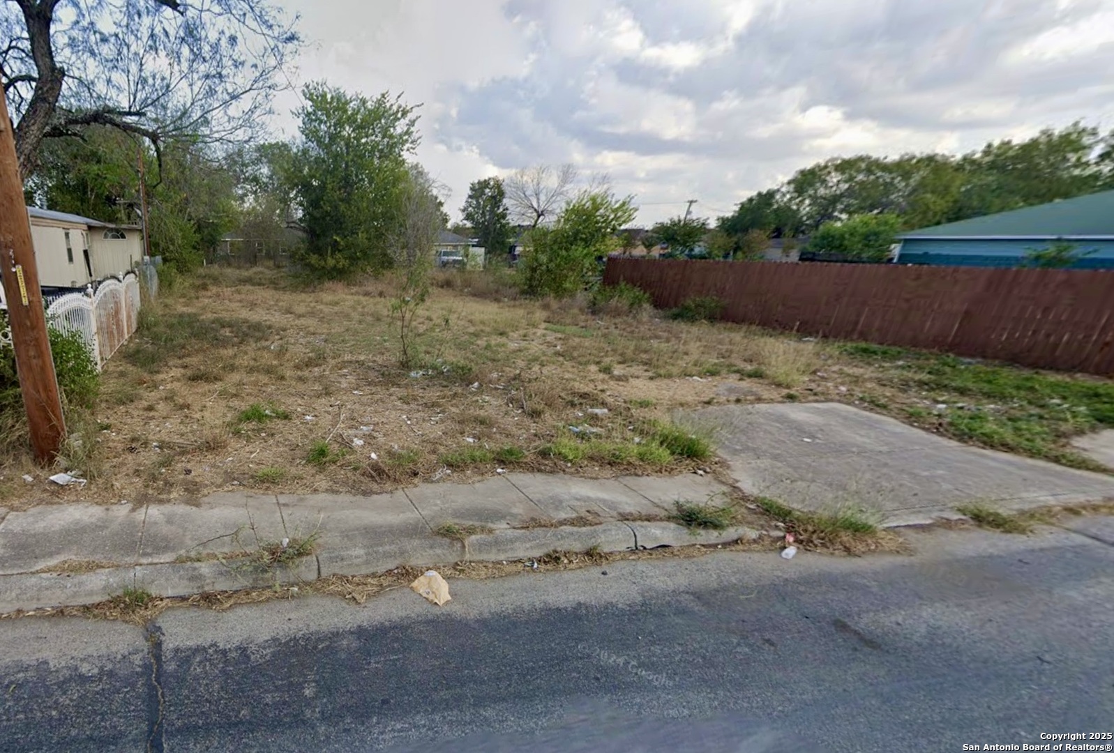 main property photo 2
