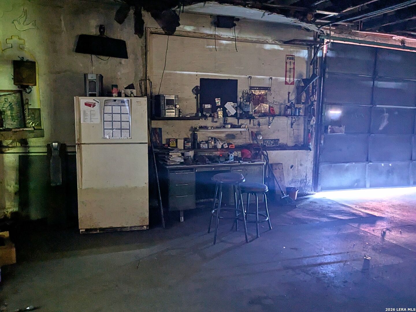 main property photo 27