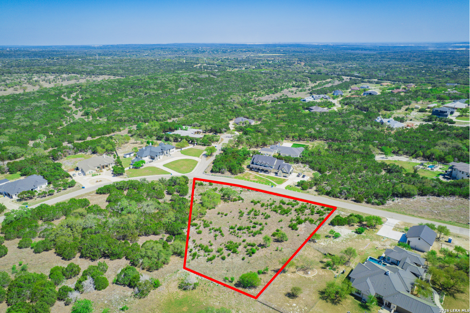 main property photo 13