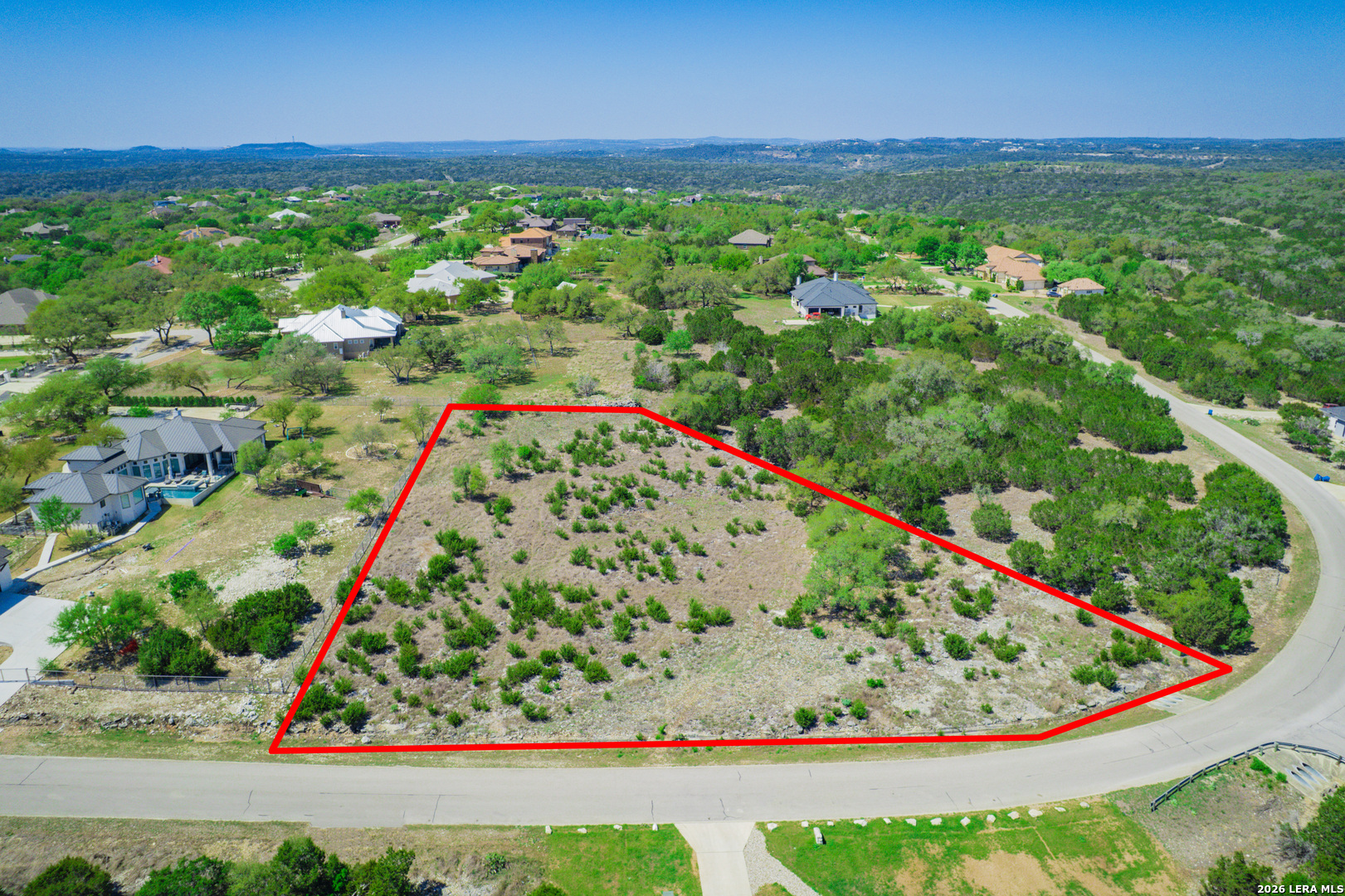 main property photo 5