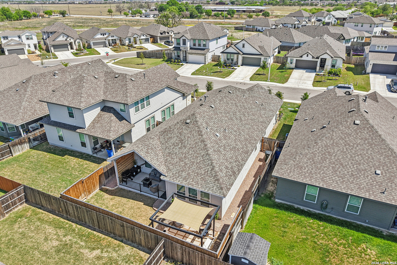 main property photo 35