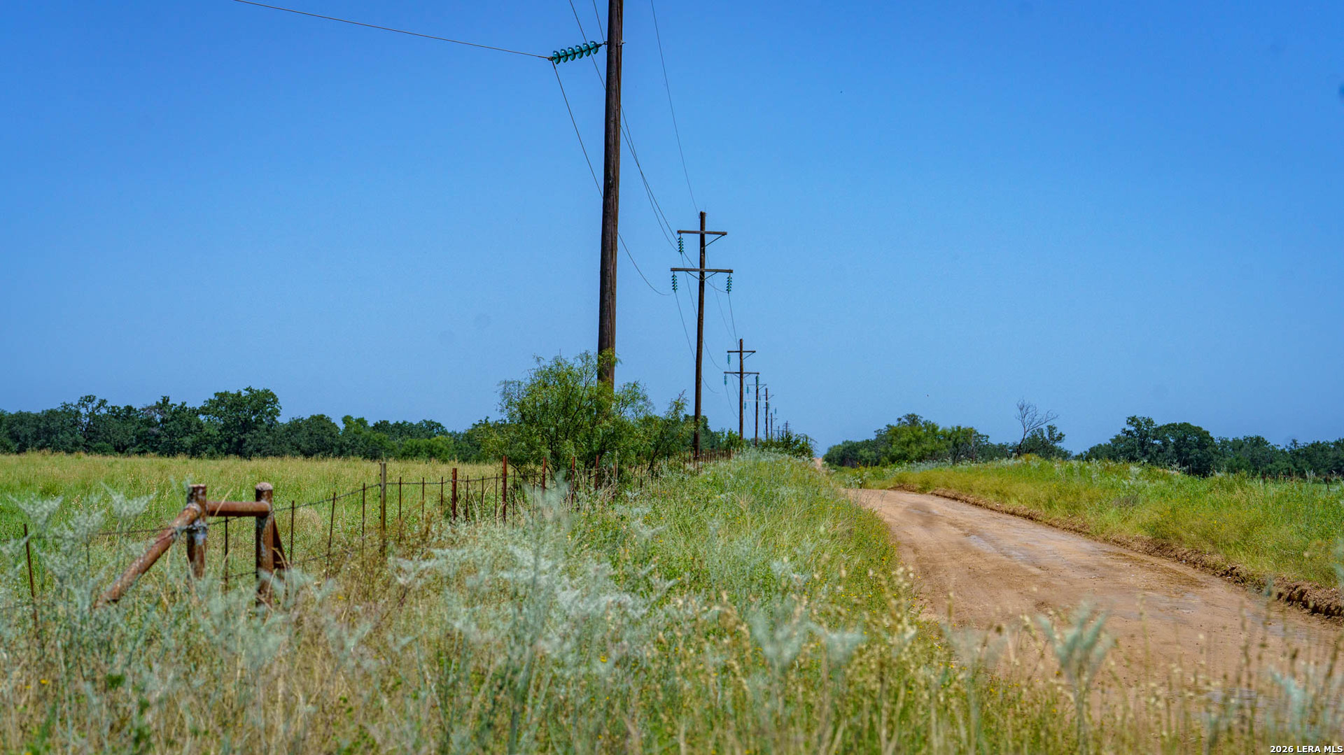 main property photo 47