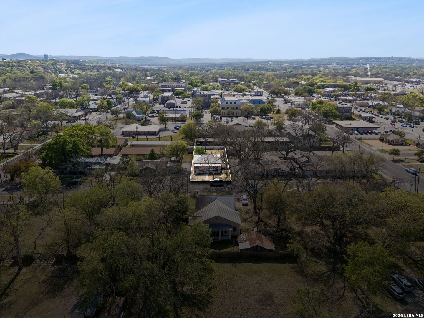 main property photo 8