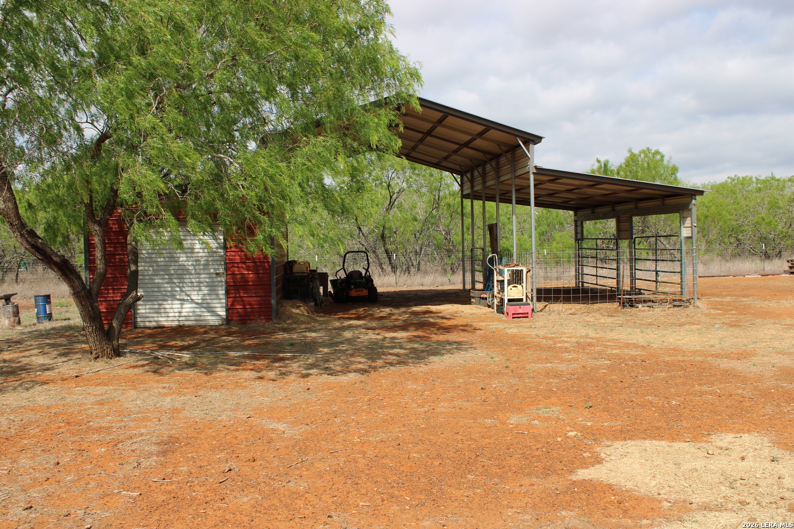 main property photo 19