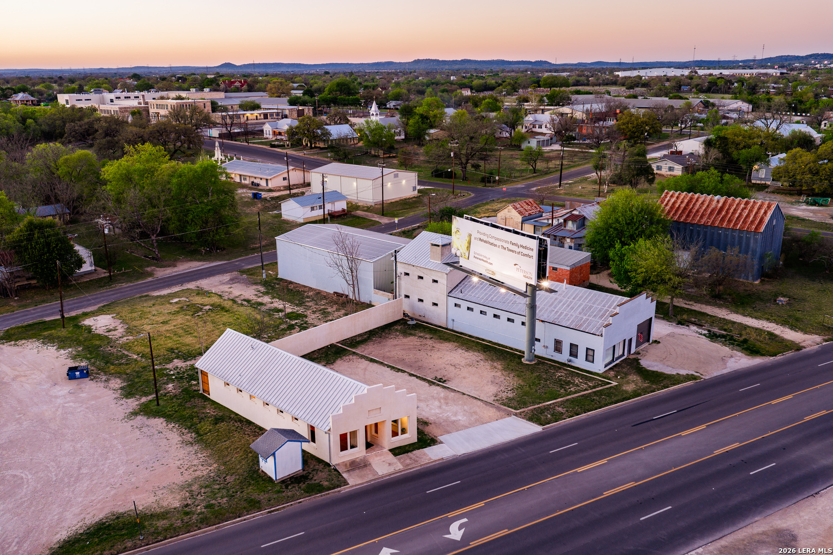 main property photo 43