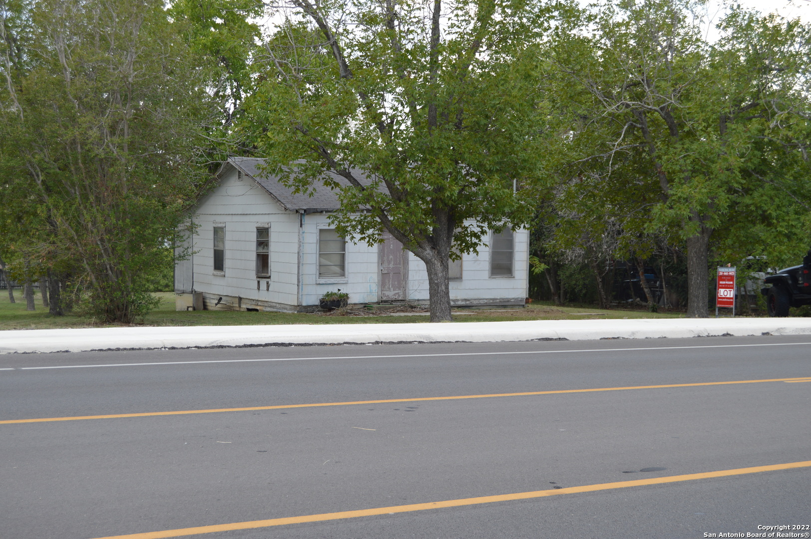 main property photo 39