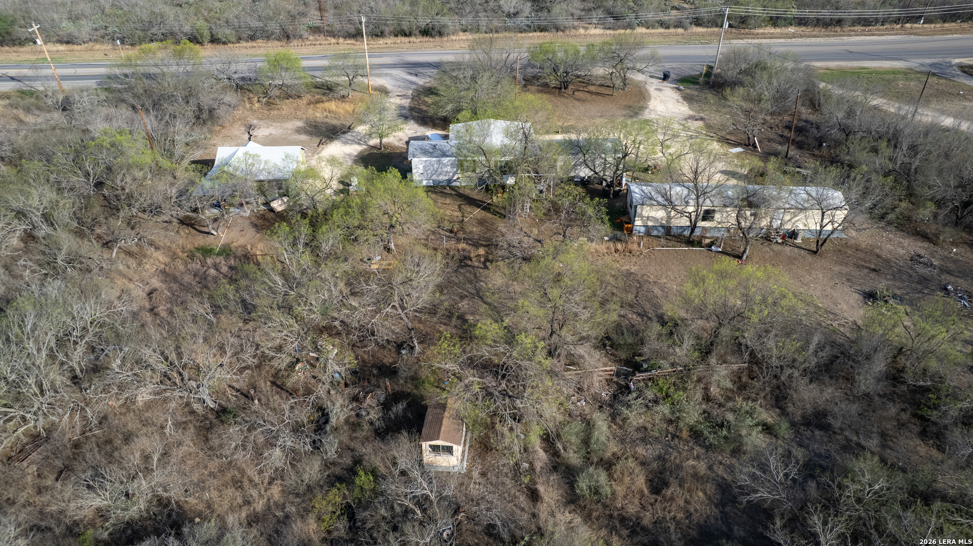 main property photo 16