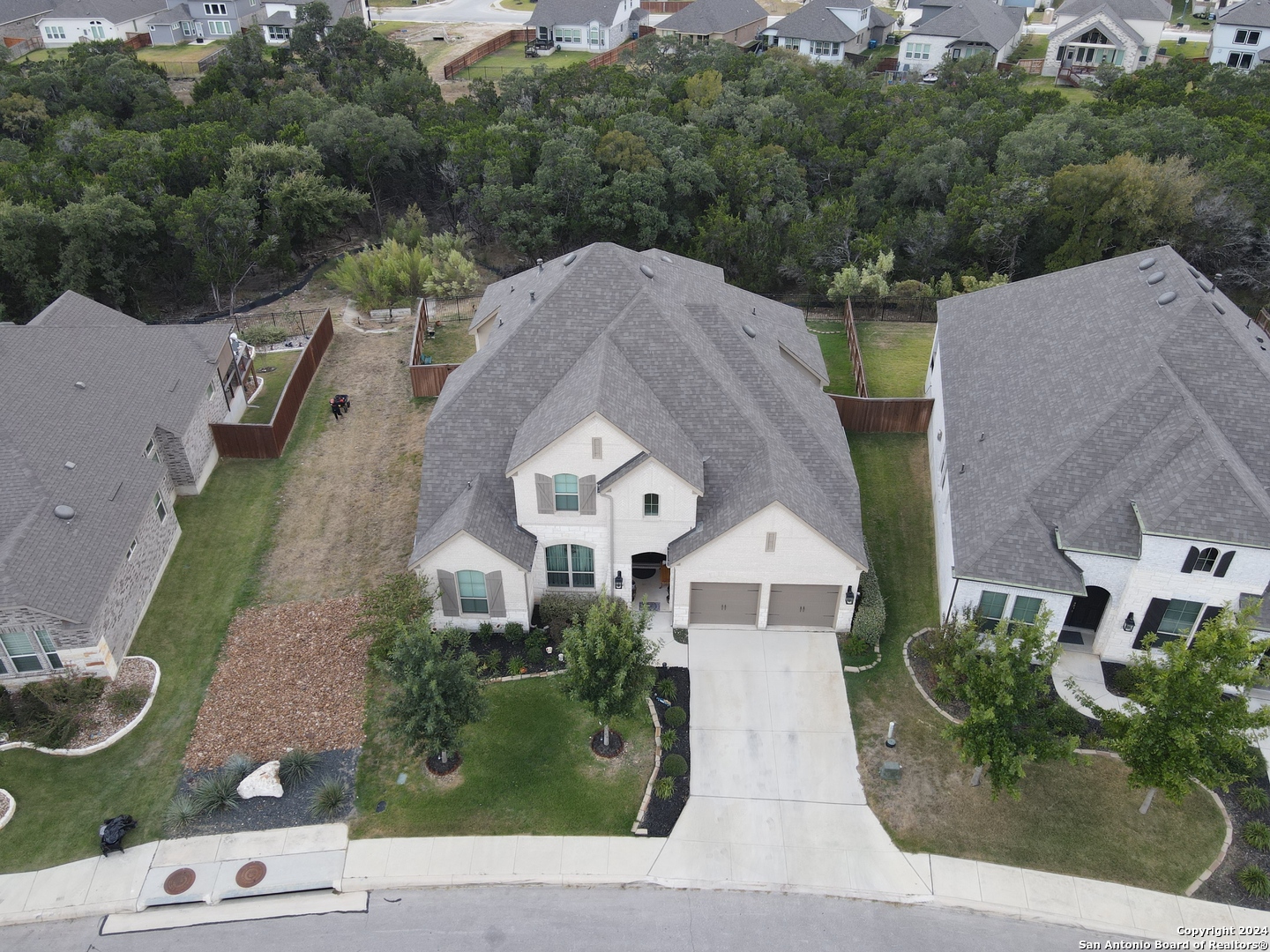 main property photo 54