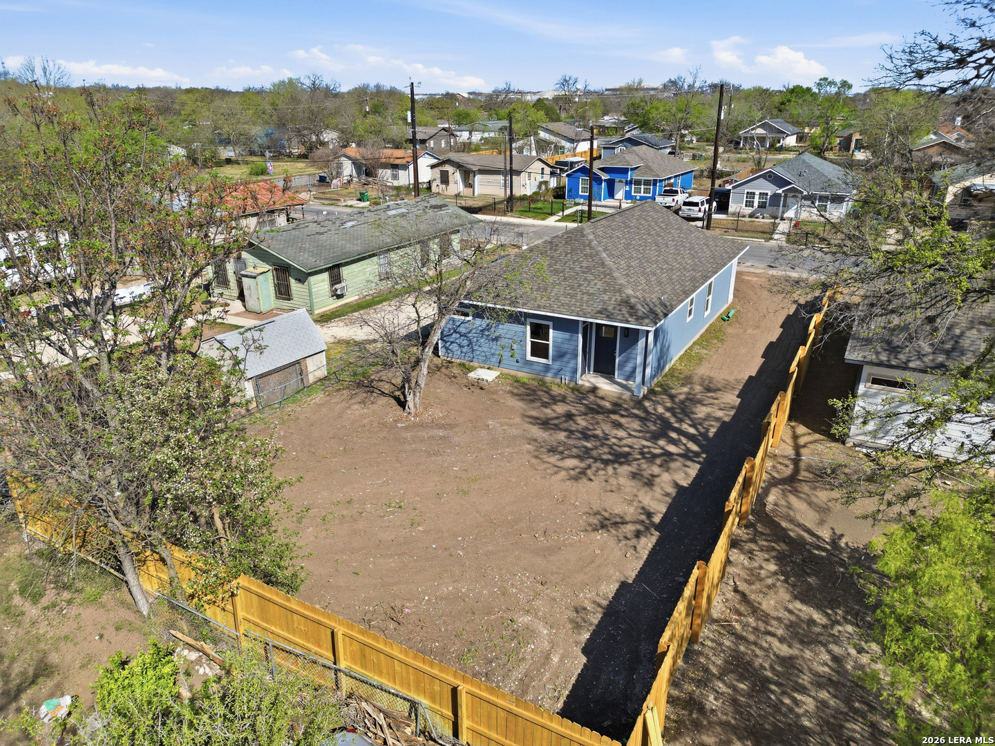 main property photo 26