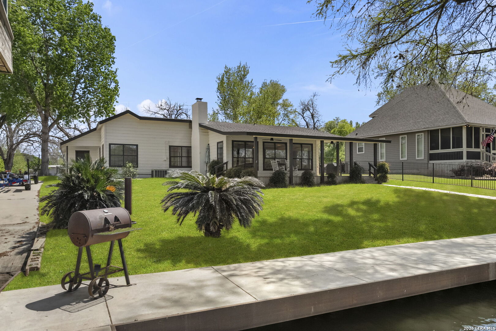 main property photo 38