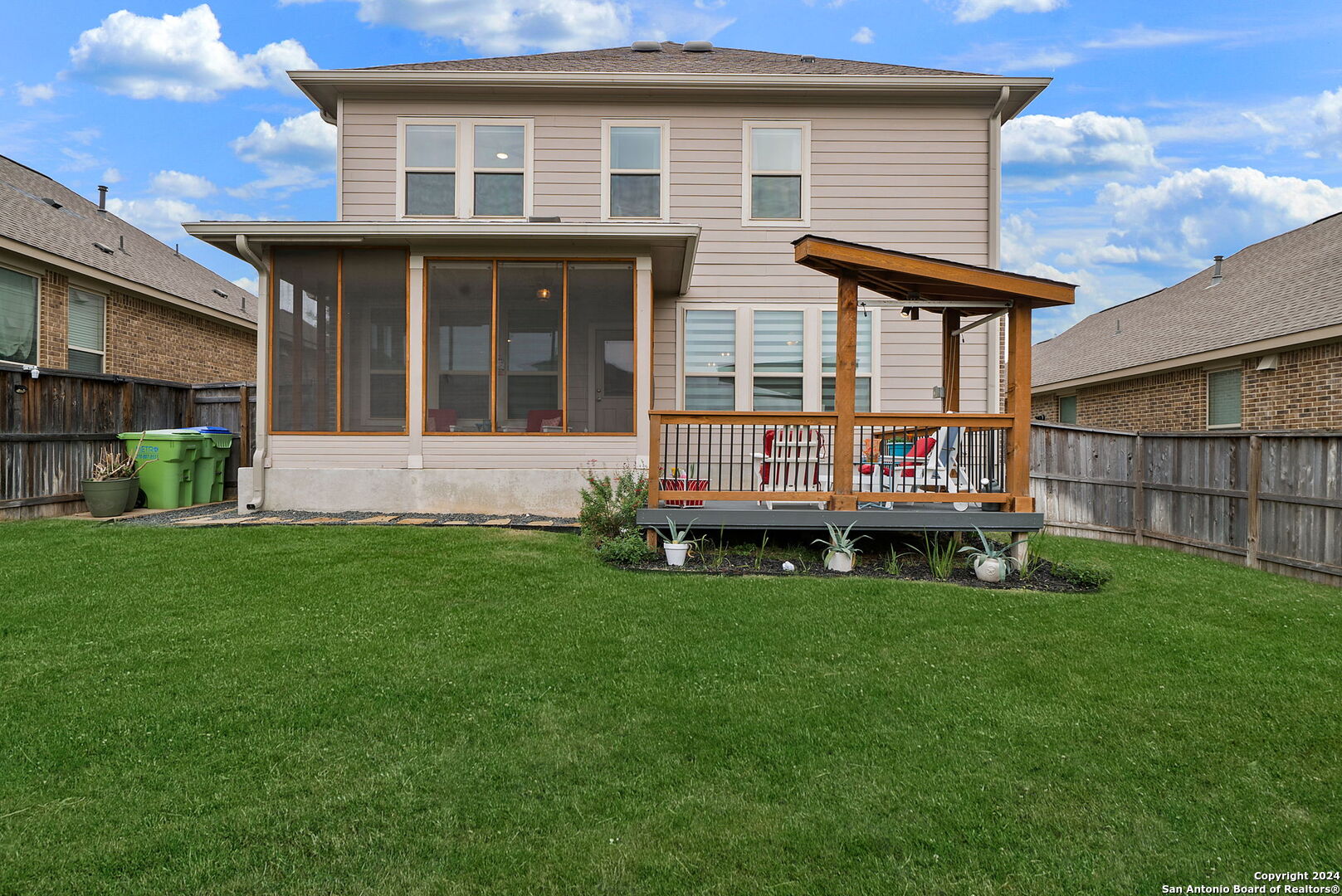 main property photo 33