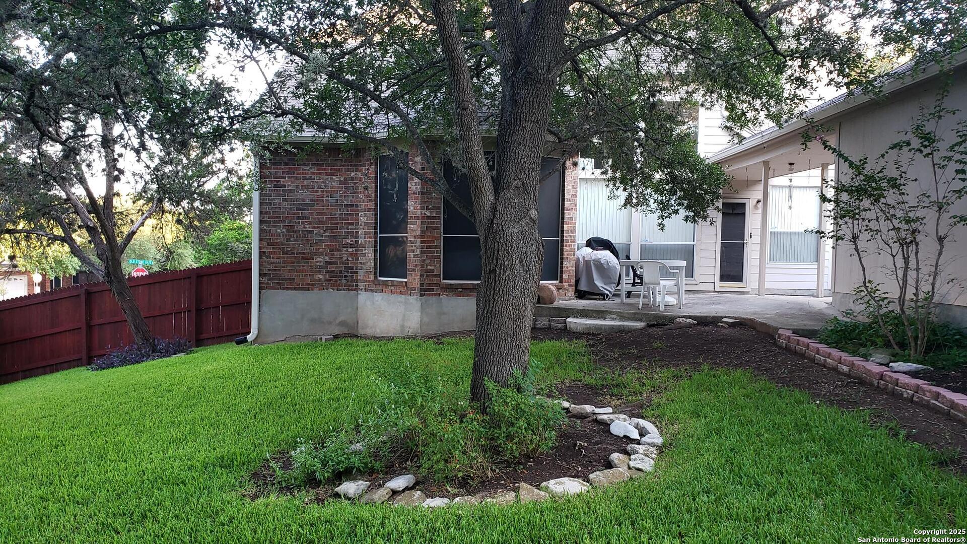 main property photo 41