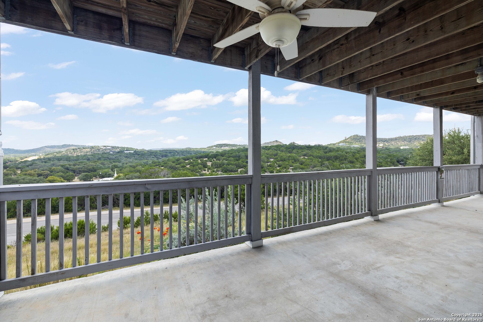main property photo 18