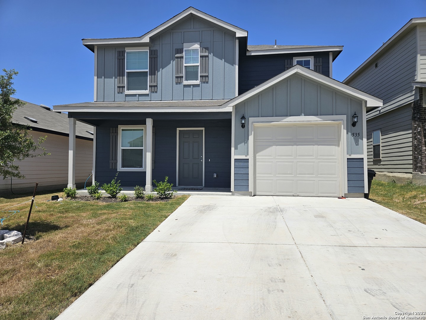 main property photo 1