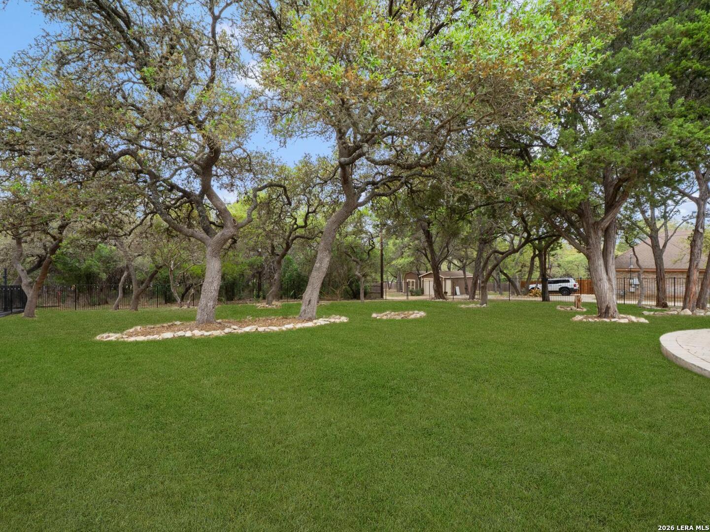main property photo 38