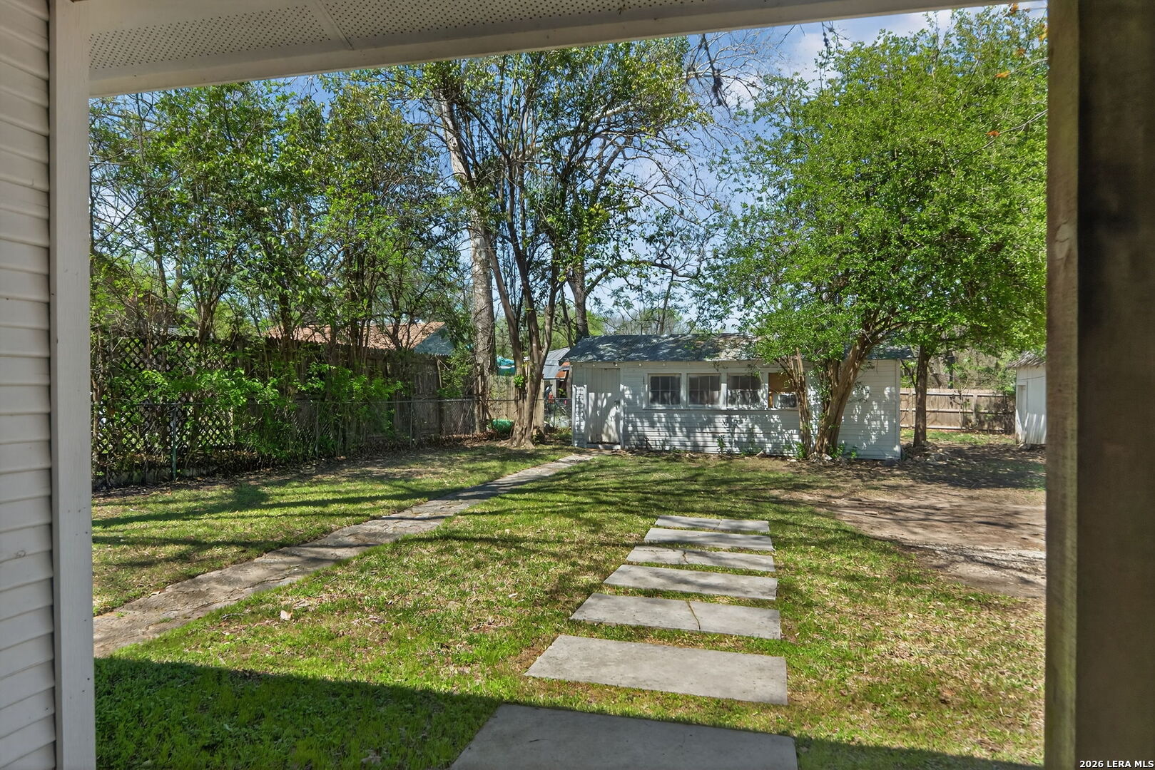 main property photo 22