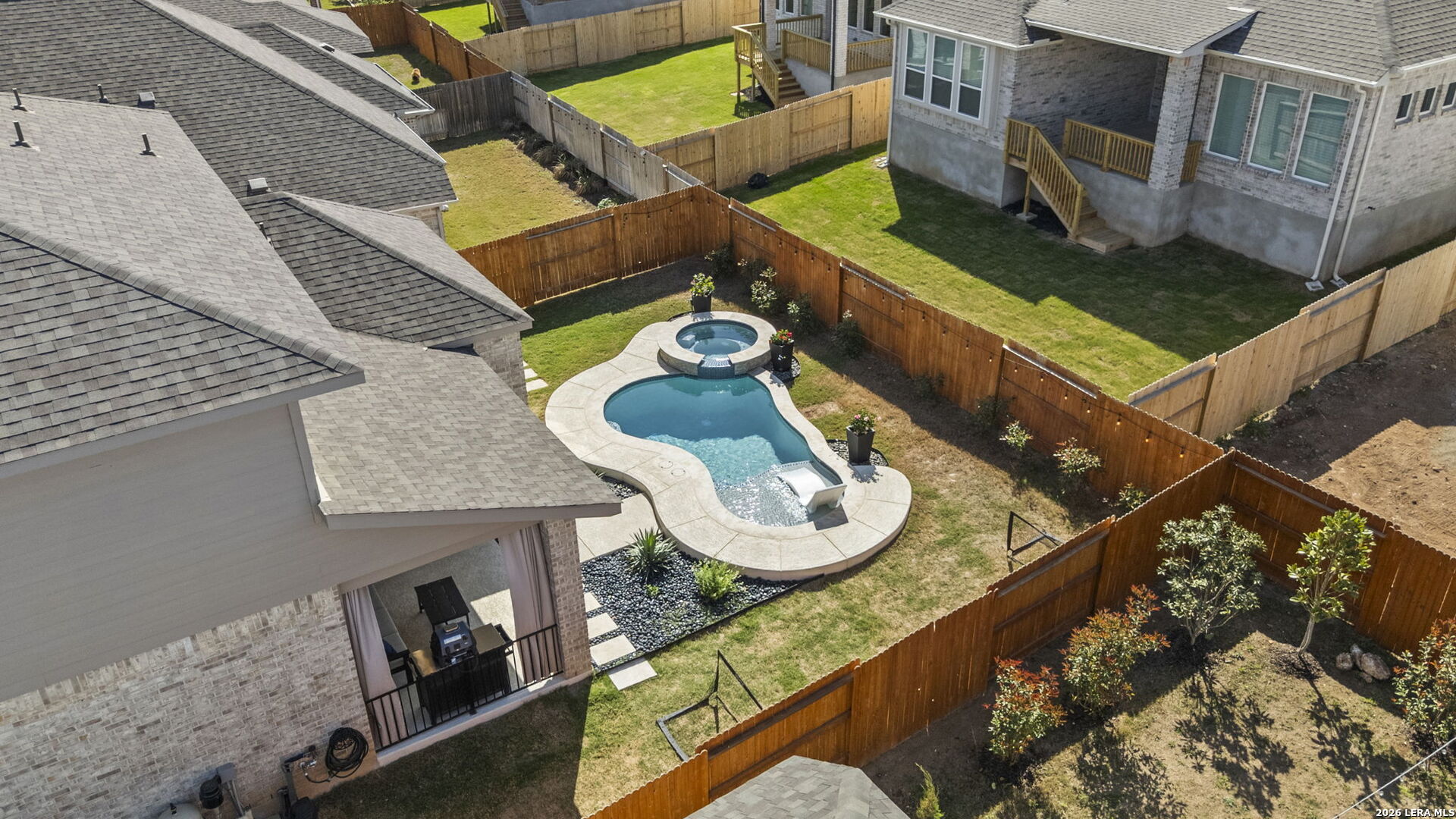 main property photo 46