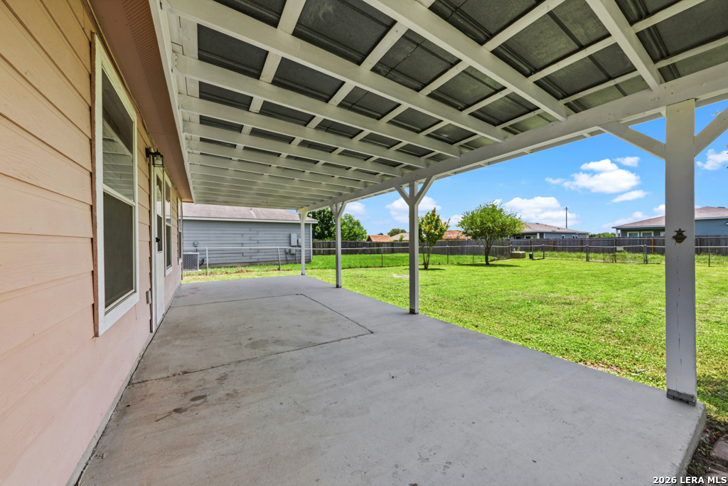 main property photo 23