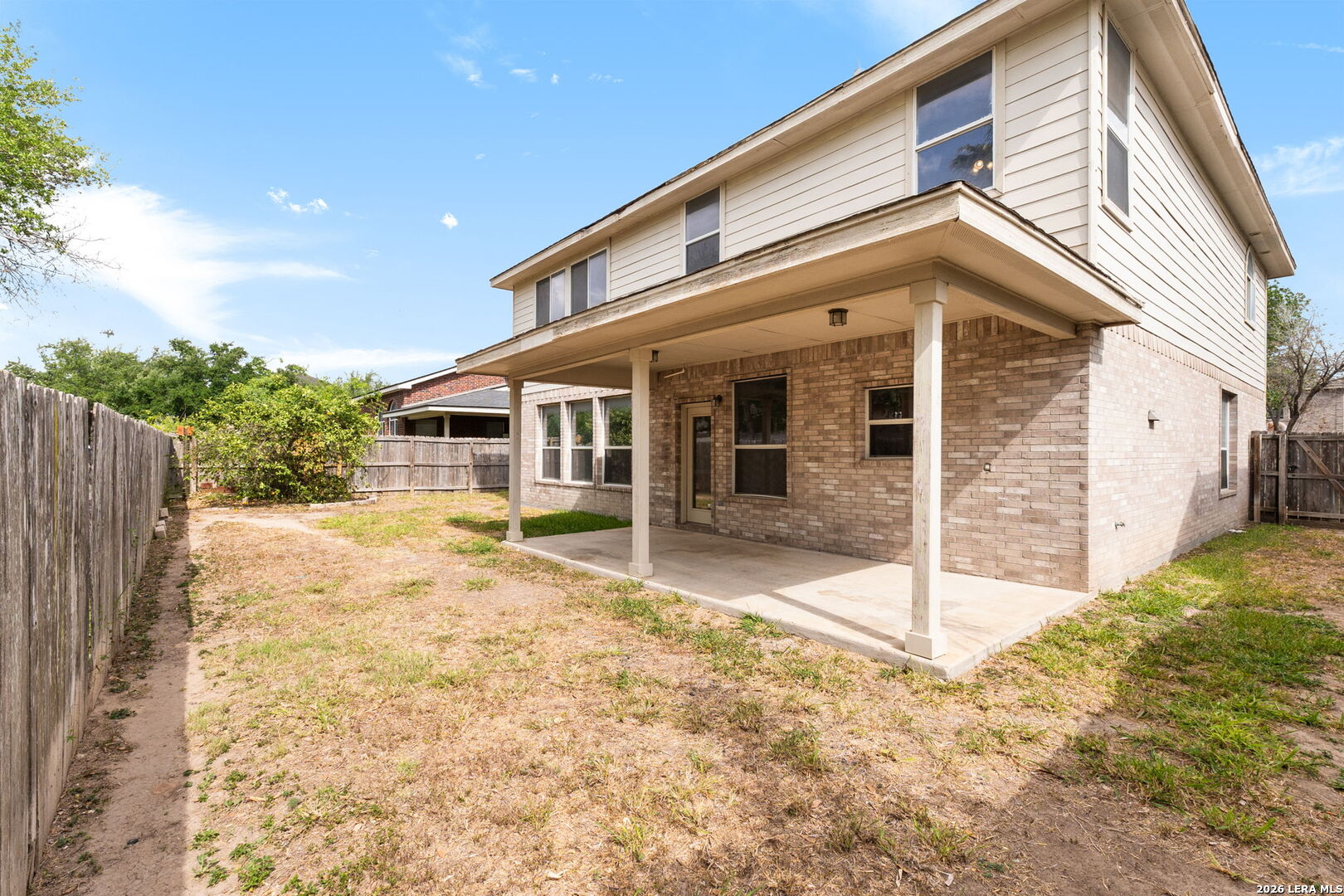 main property photo 24