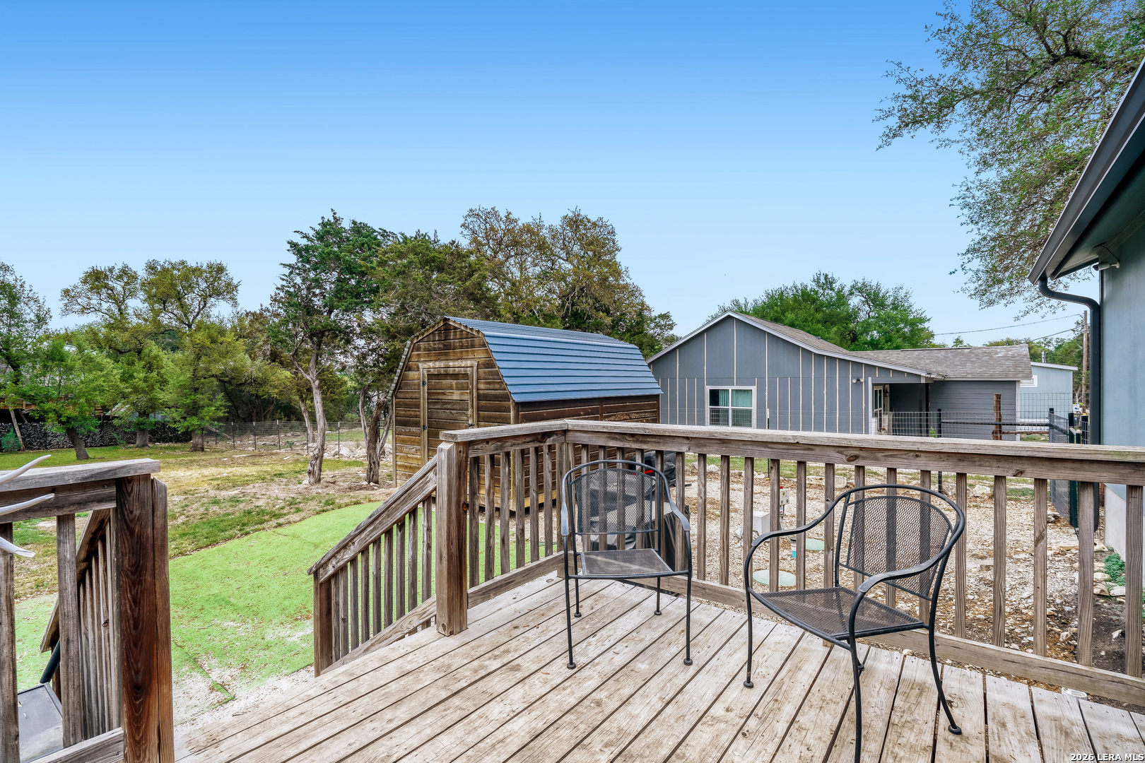 main property photo 24