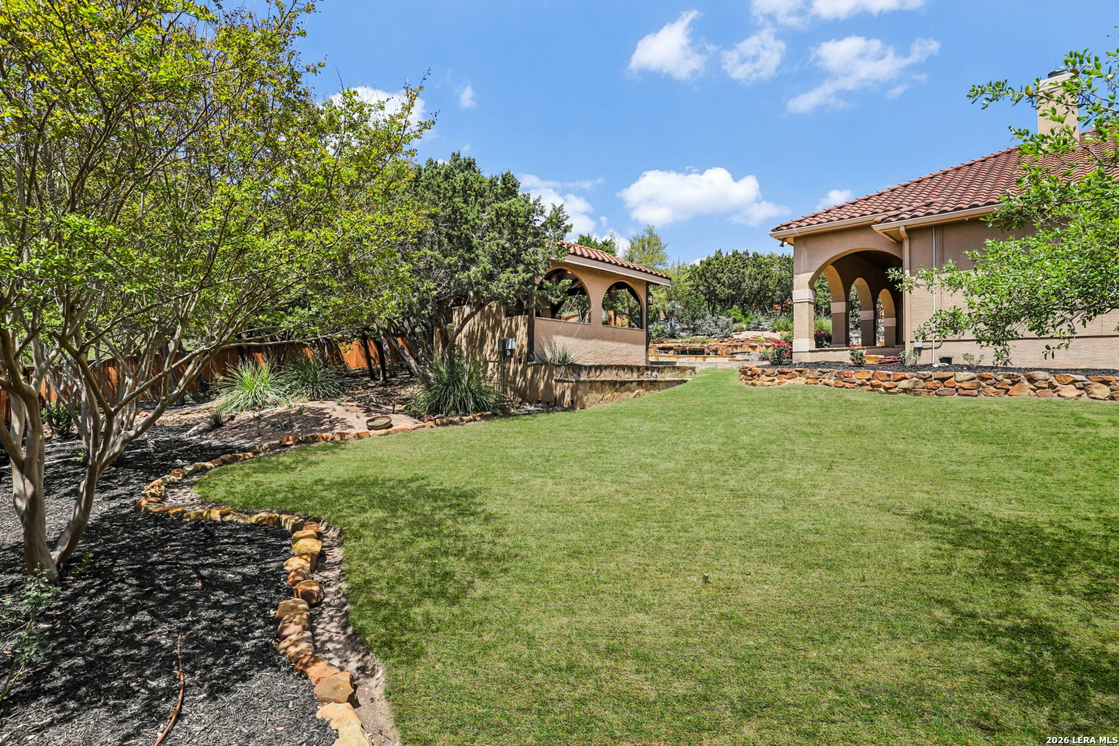 main property photo 50