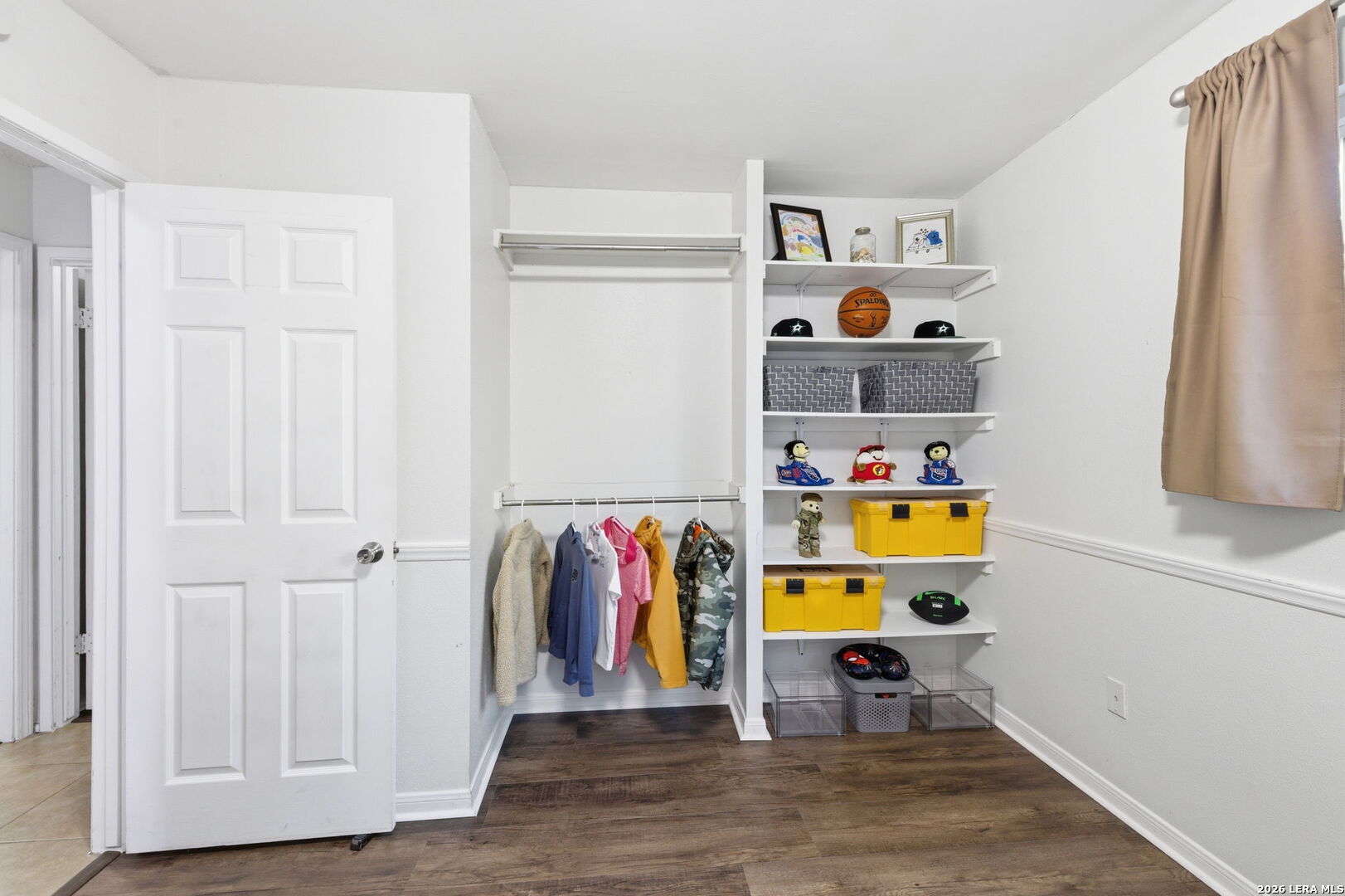 main property photo 27