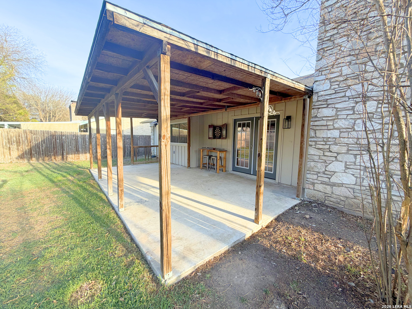 main property photo 34