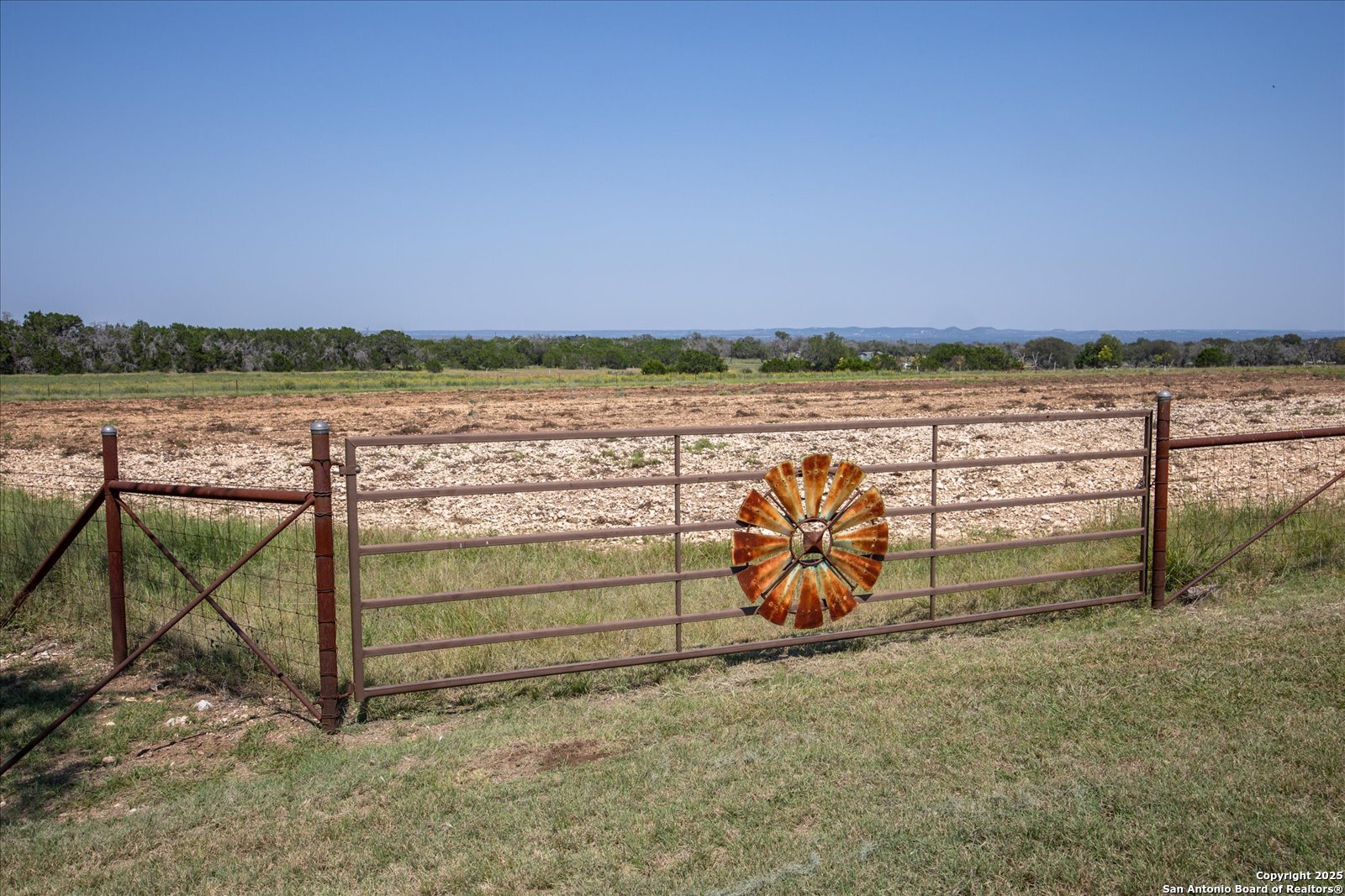 main property photo 51