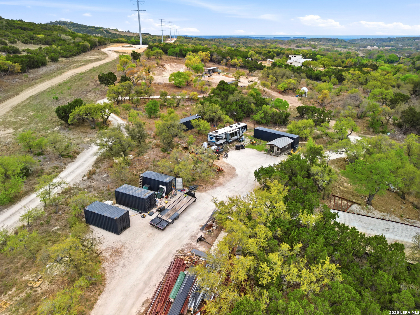 main property photo 41
