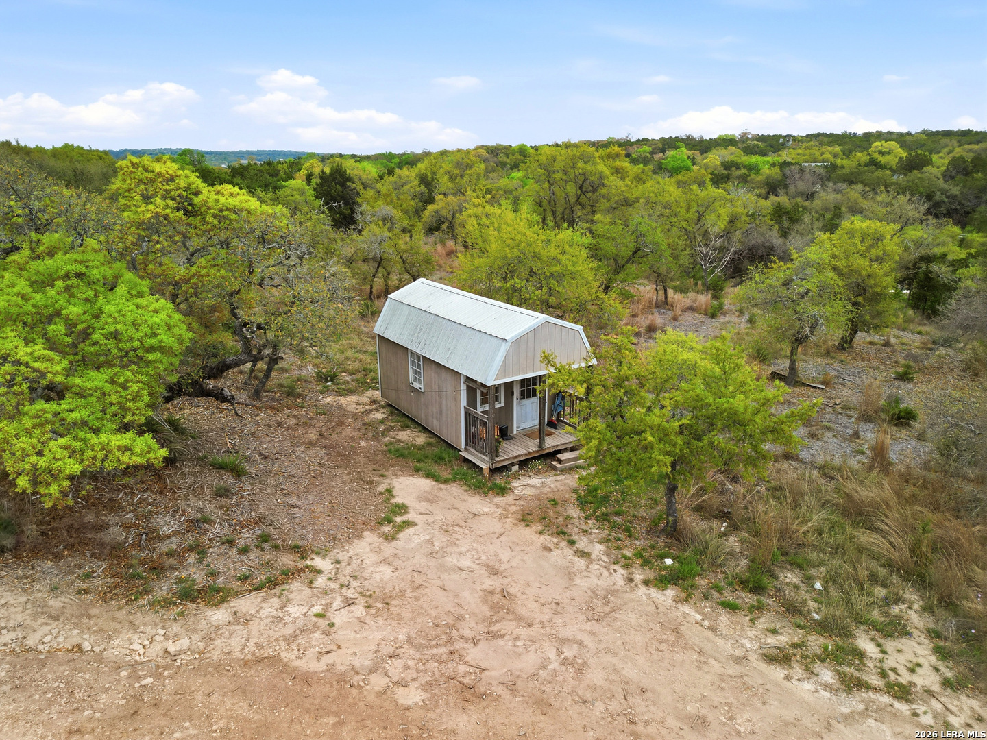 main property photo 45