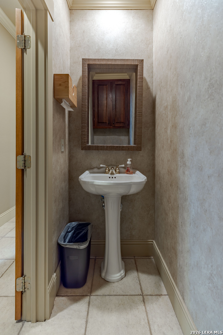 main property photo 46