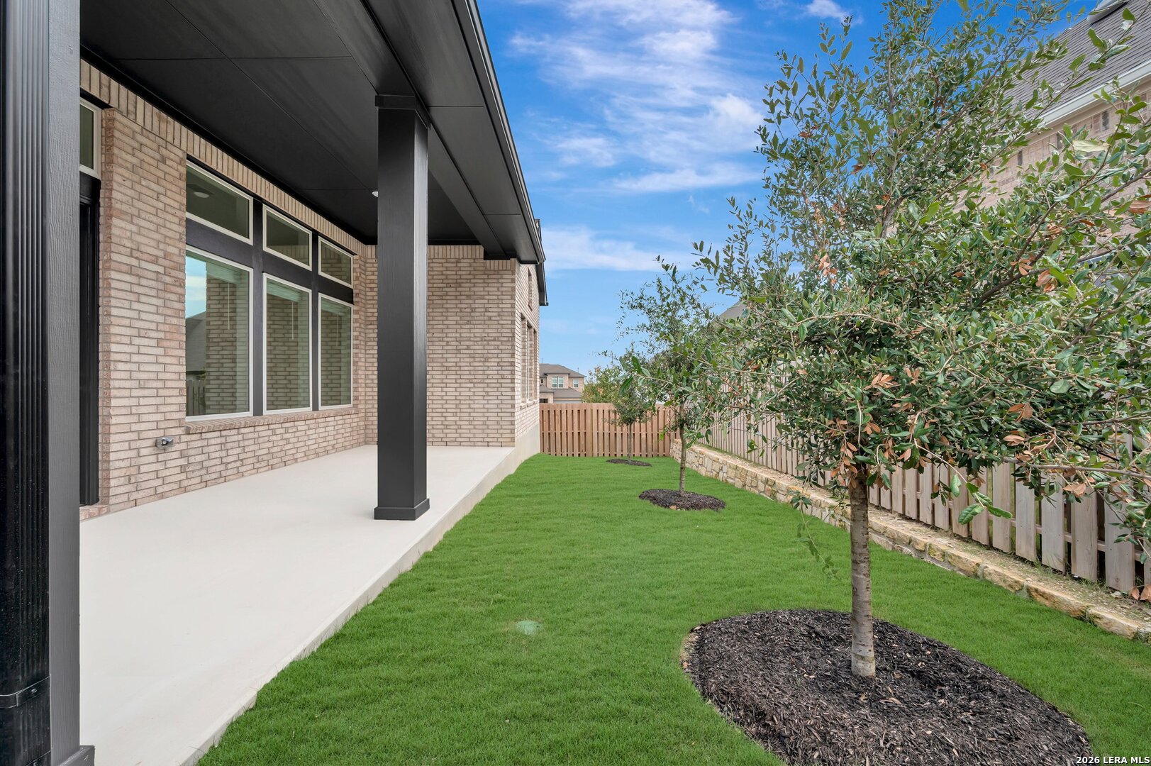 main property photo 50
