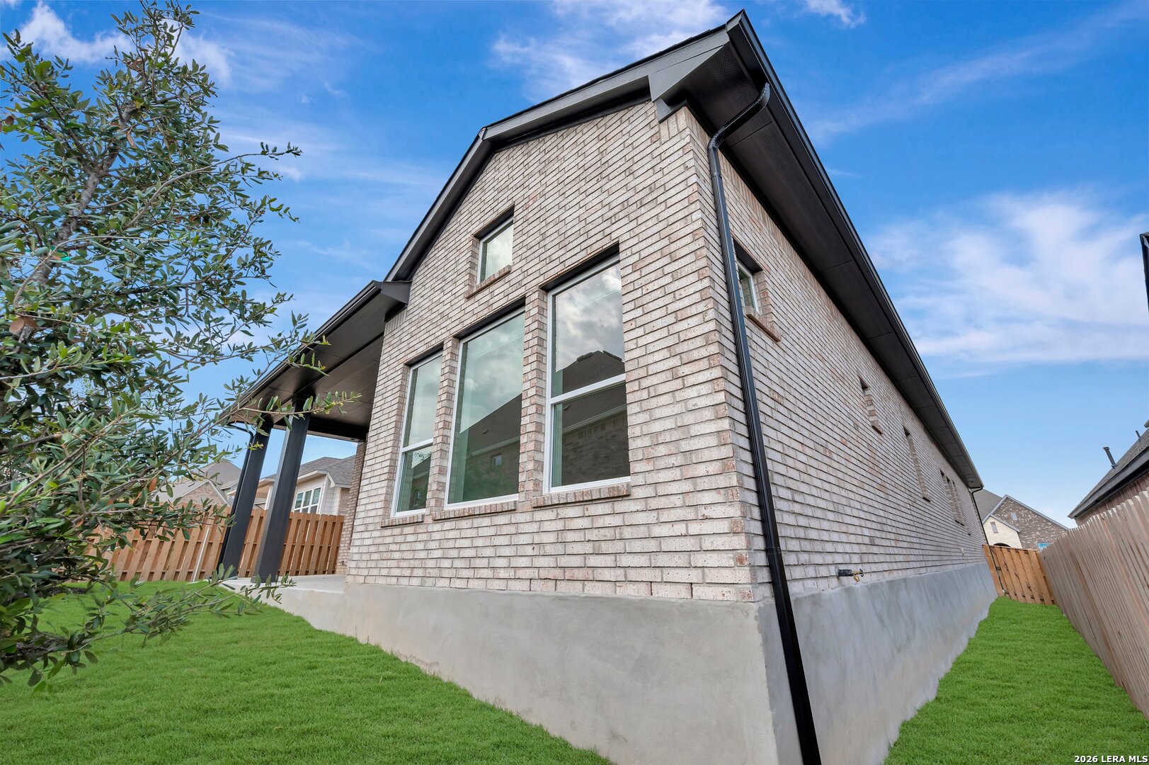main property photo 57