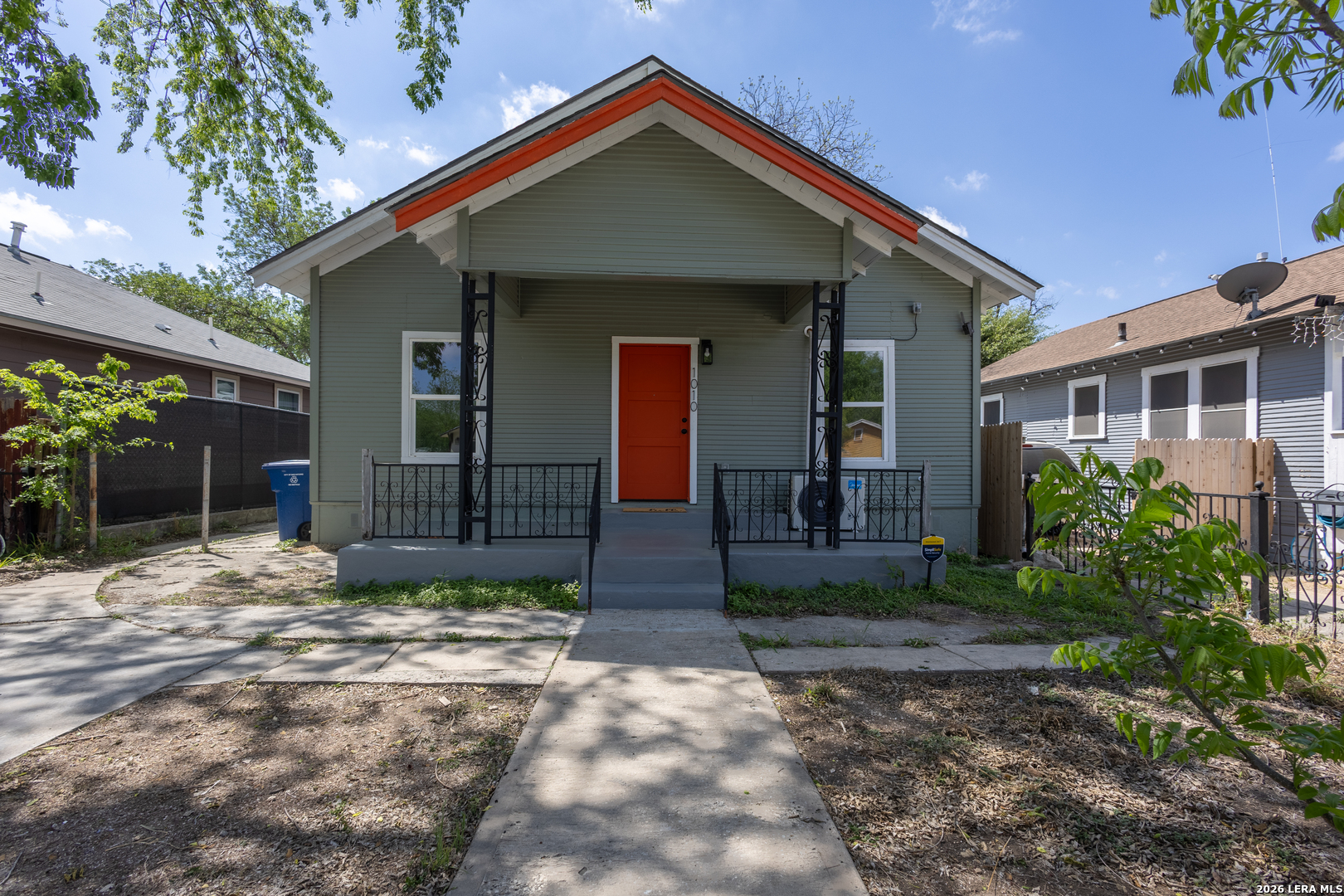 main property photo 2