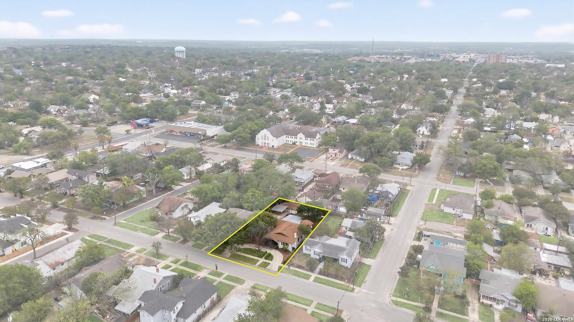 main property photo 45