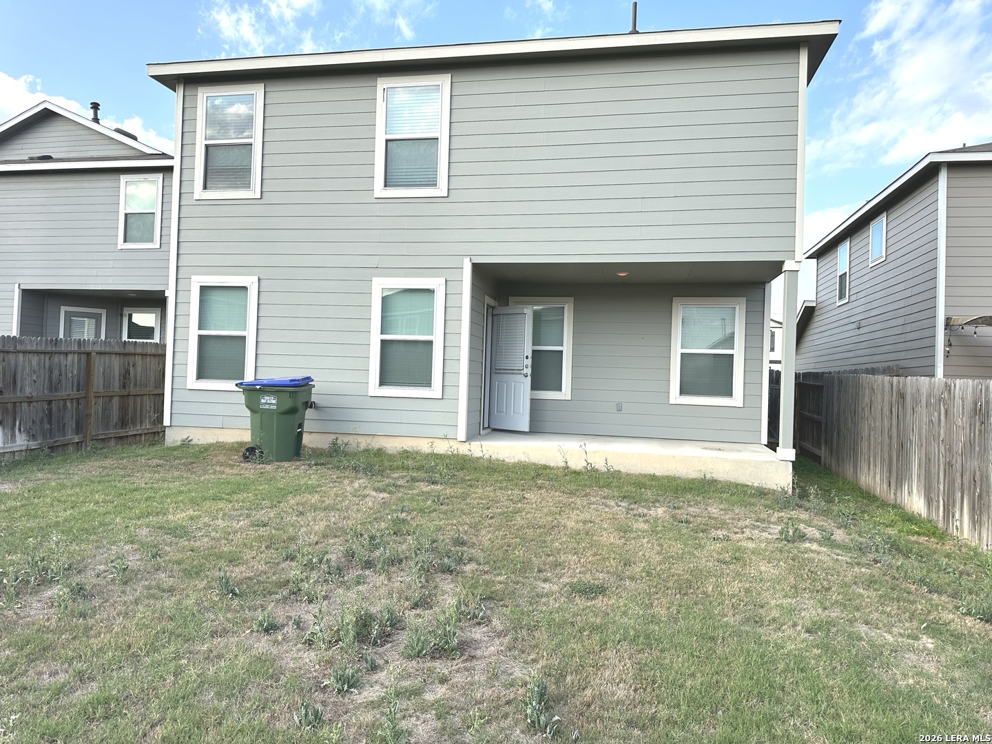 main property photo 15