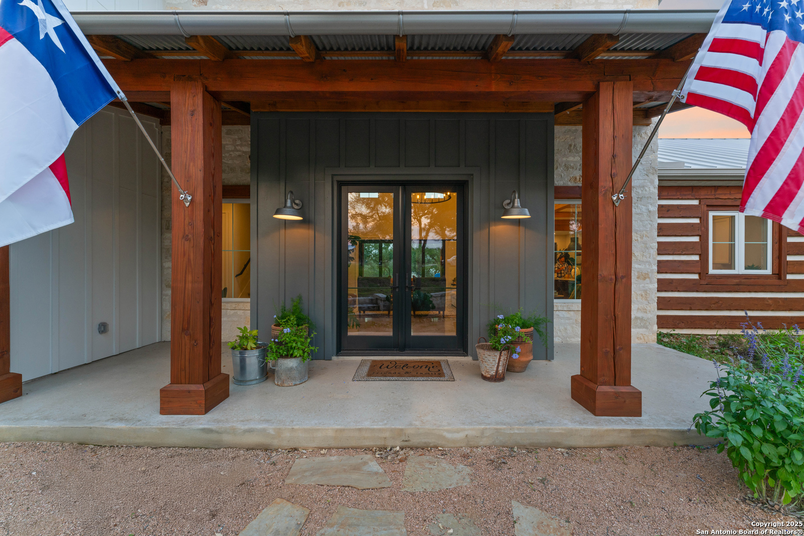 main property photo 7